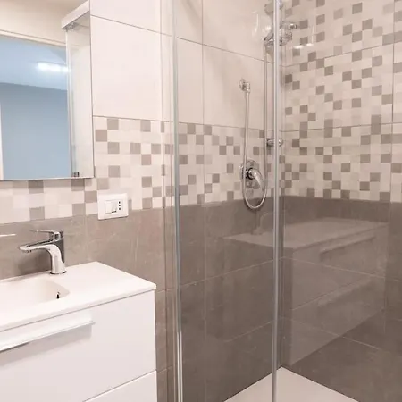 Con Piscina Privata Budoniaffitti 别墅