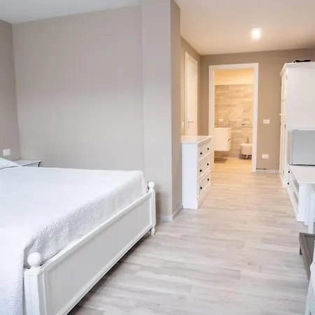 빌라 Con Piscina Privata Budoniaffitti